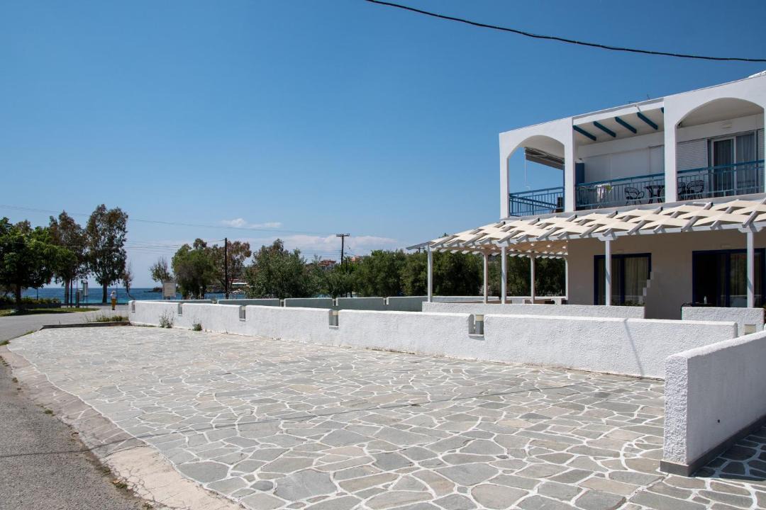 Photo of Others in Neos Marmaras