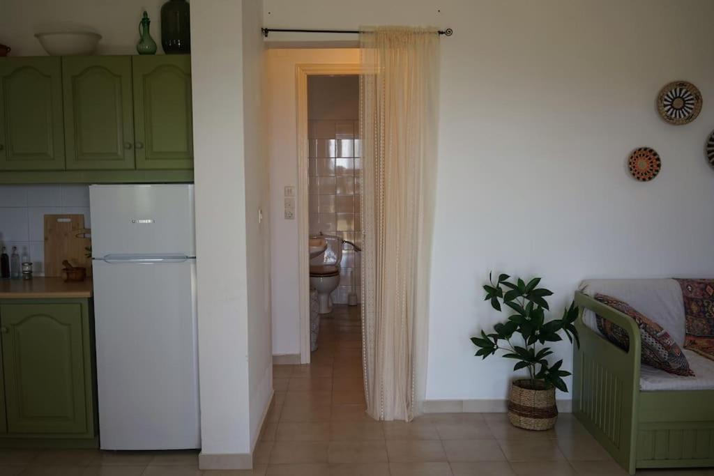 Photo of Kitchen in Manitochori