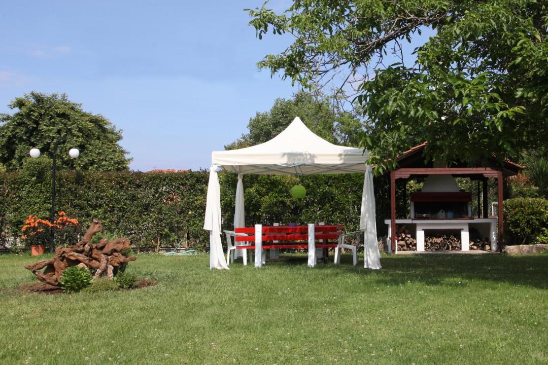 Photo of Outdoor in Paralia Skotinis