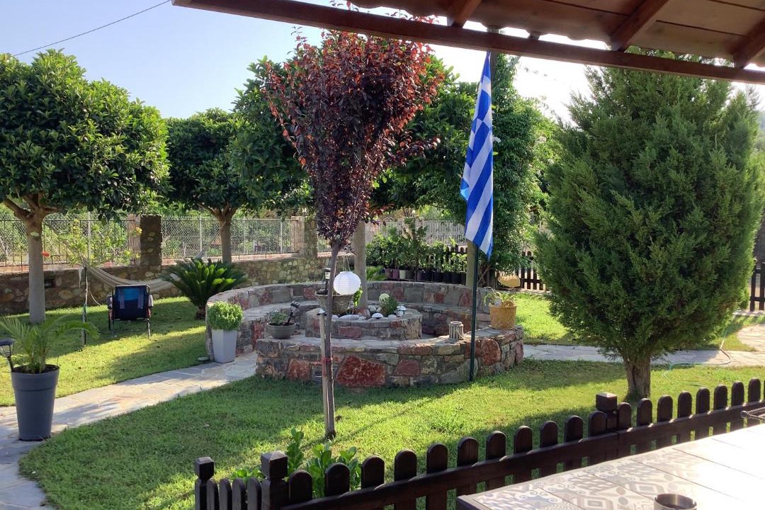 Photo of Others in Avgonyma