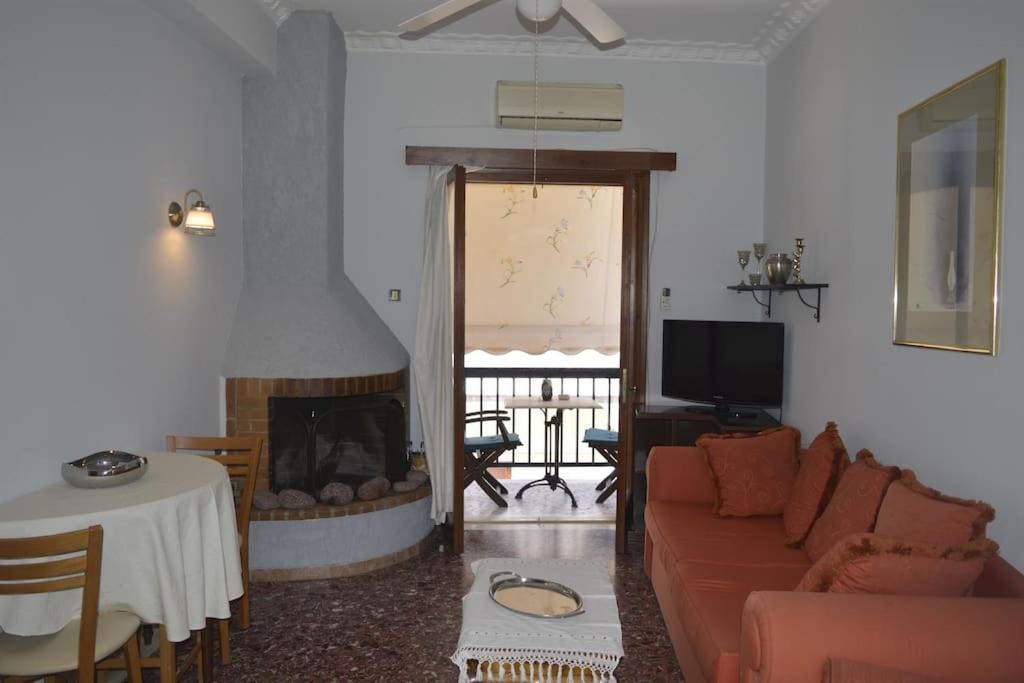 Photo of Livingroom in Palaia Epidavros