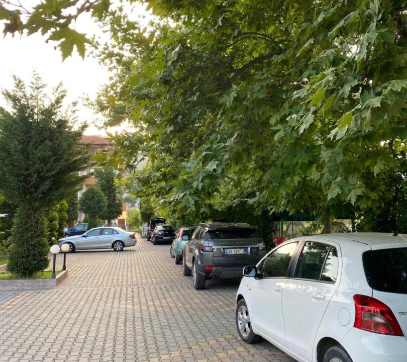 Photo of Others in Udenisht
