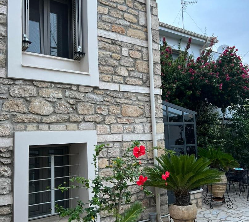 Photo of Others in Velon