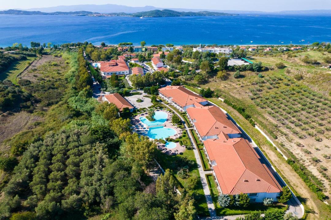 Photo of Others in Aristotelis