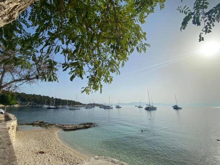 Photo of Others in Paxos