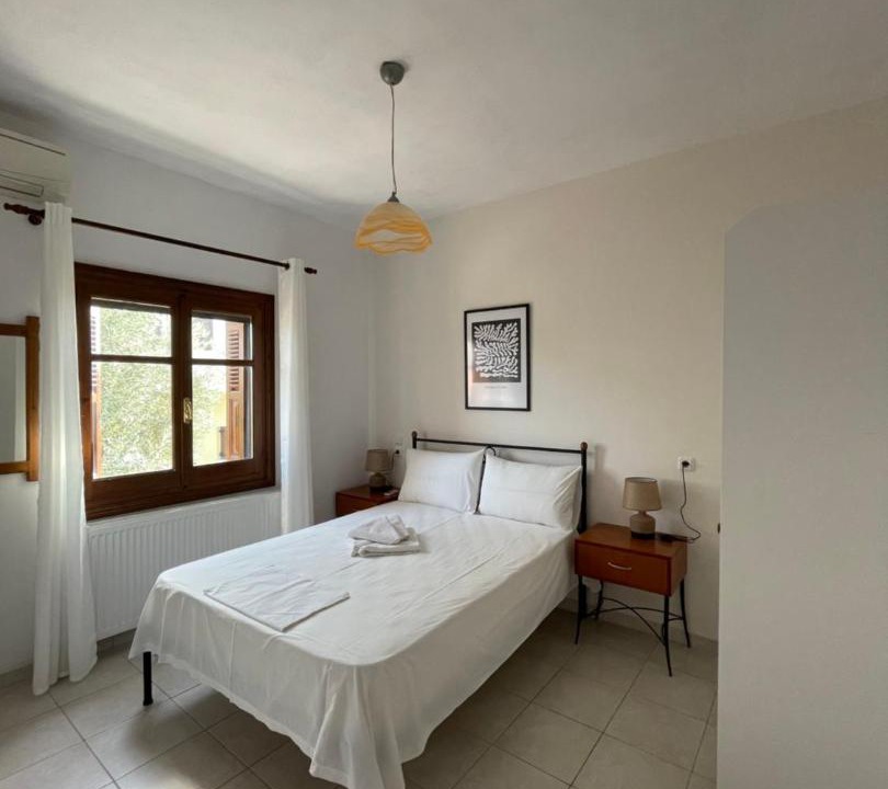 Photo of Bedroom in Kala Nera