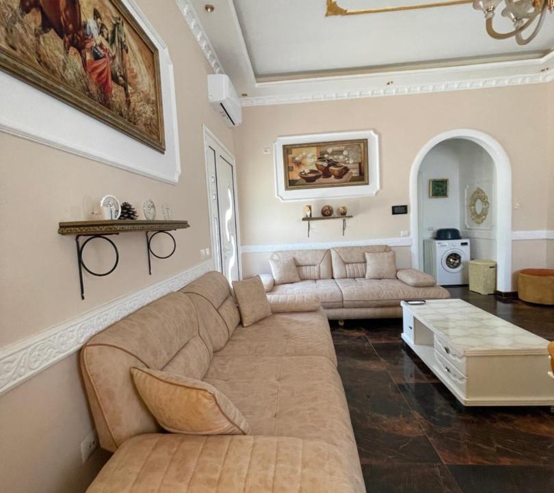 Photo of Livingroom in Golem