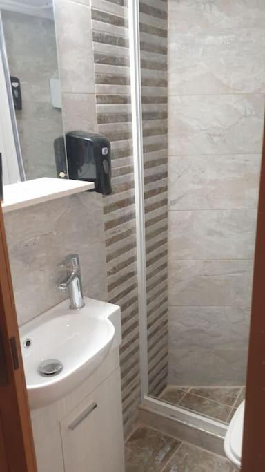 Photo of Bathroom in Kypseli