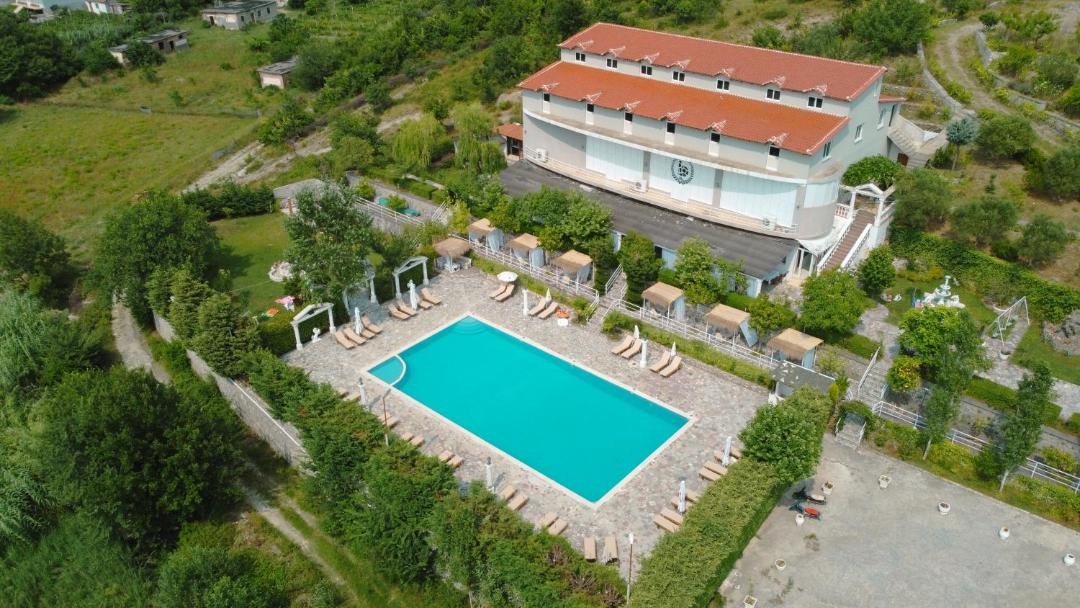 Photo of Others in Sakës
