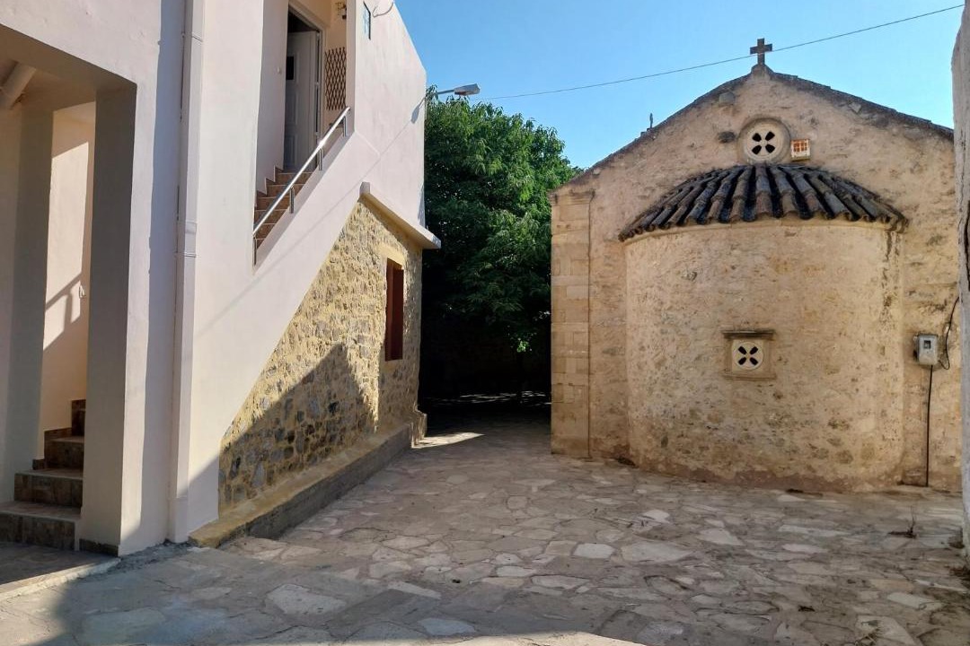 Photo of Buildings in Gortyna