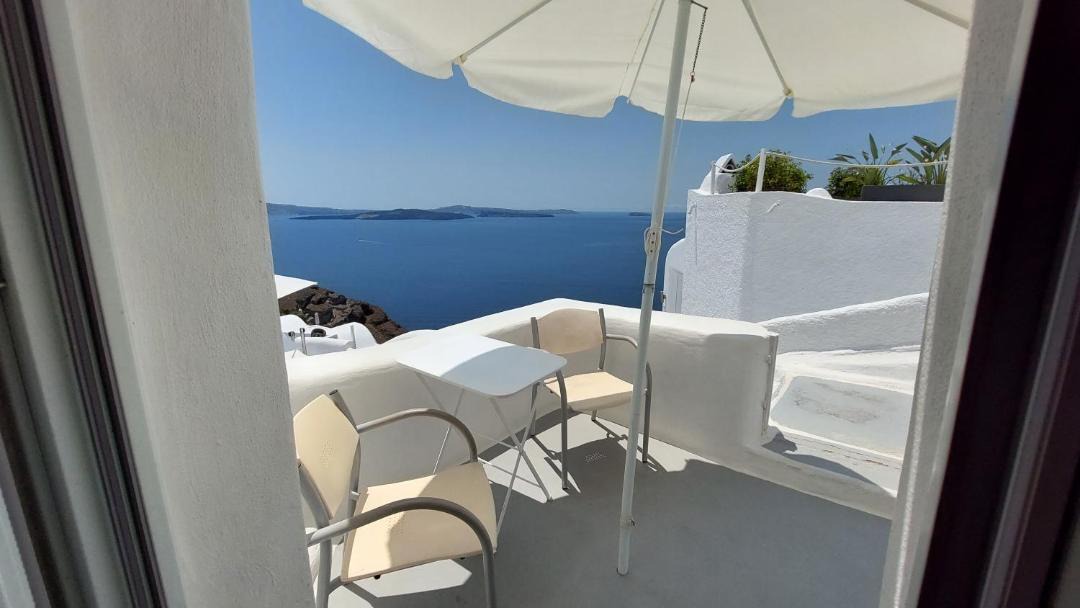 Photo of Others in Oia