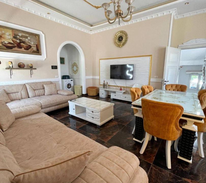 Photo of Livingroom in Golem