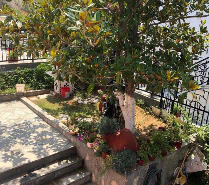 Photo of Others in Skala Marion