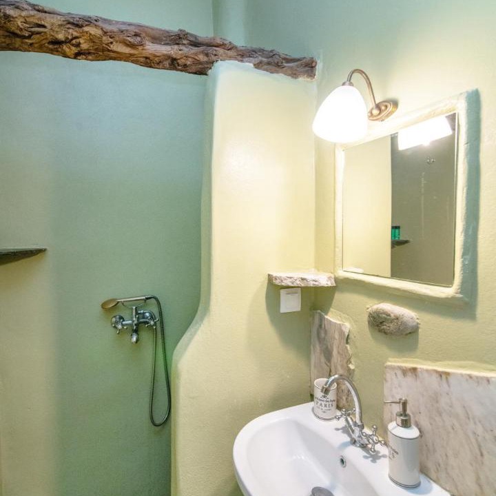 Photo of Bathroom in Exomvourgo
