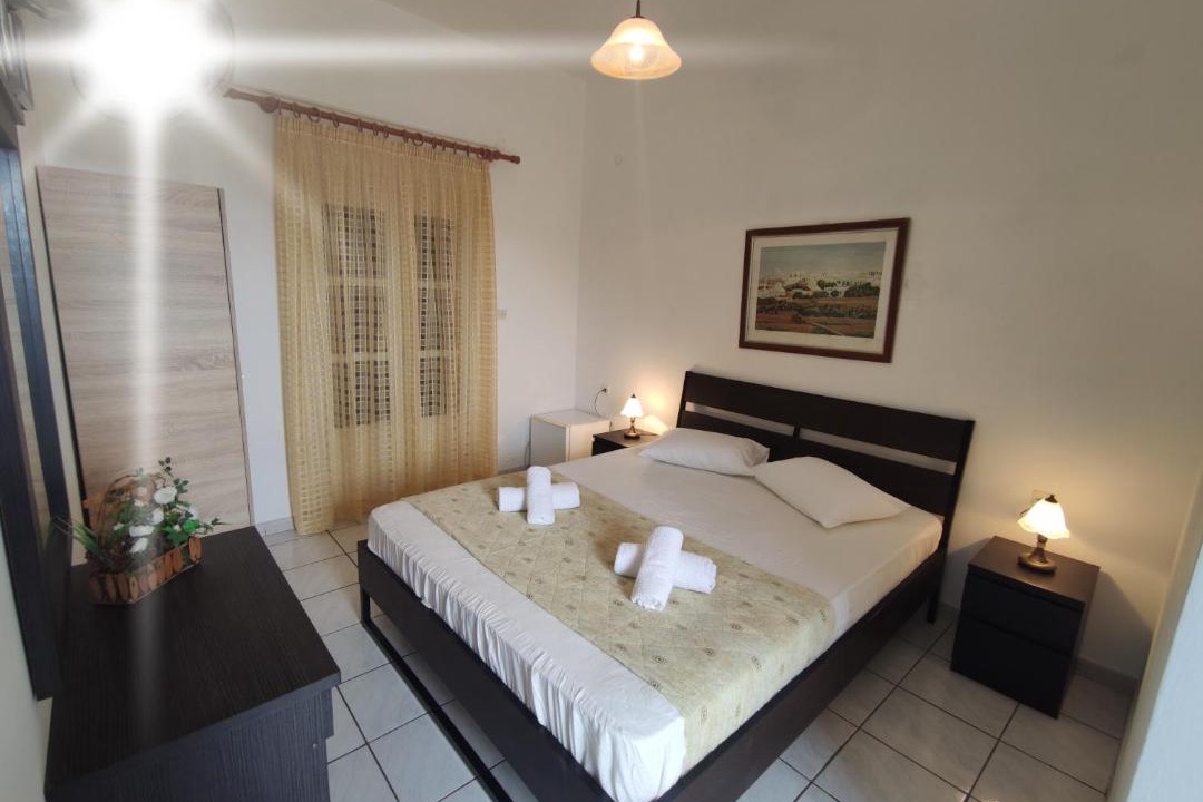Photo of Bedroom in Ano Meria