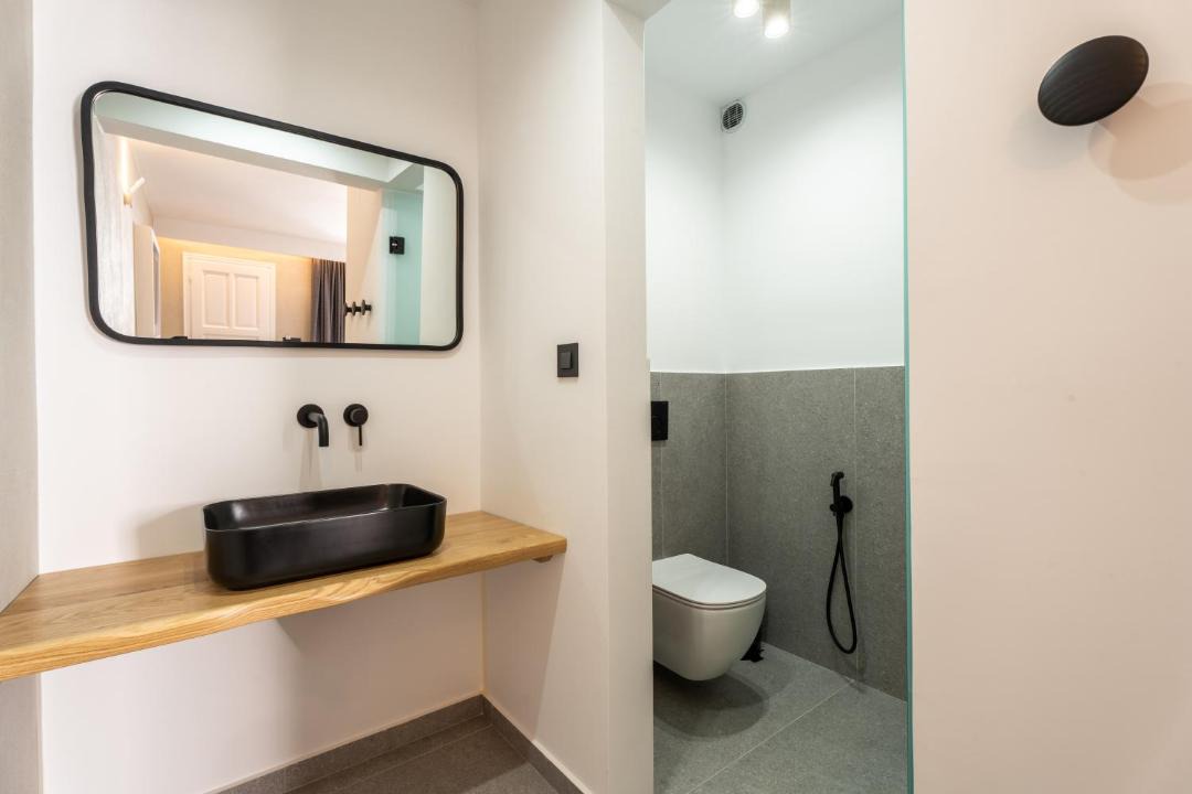 Photo of Bathroom in Ios Town