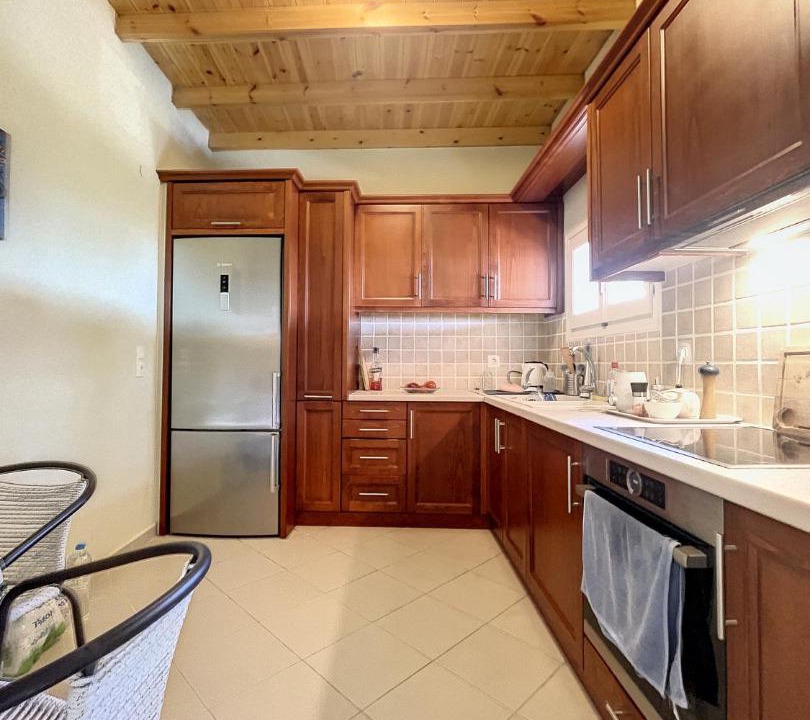 Photo of Kitchen in Petaleia
