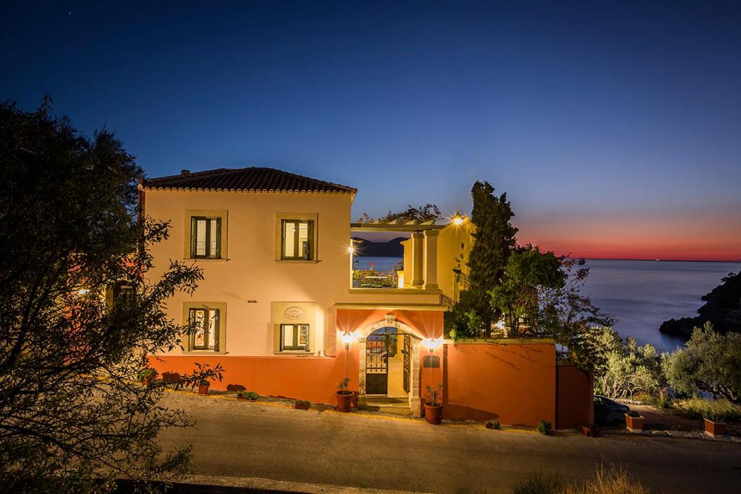 Photo of Others in Assos