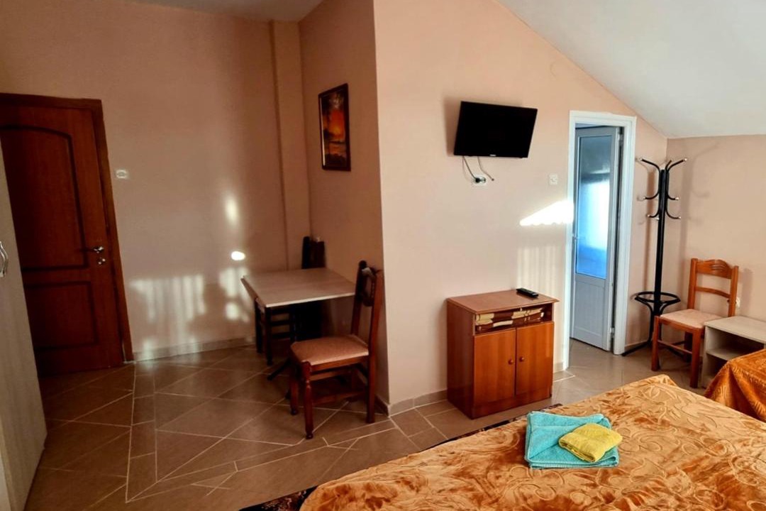 Photo of Livingroom in Korce