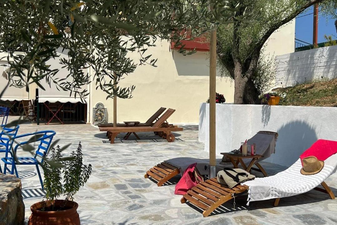 Photo of Others in Aristotelis