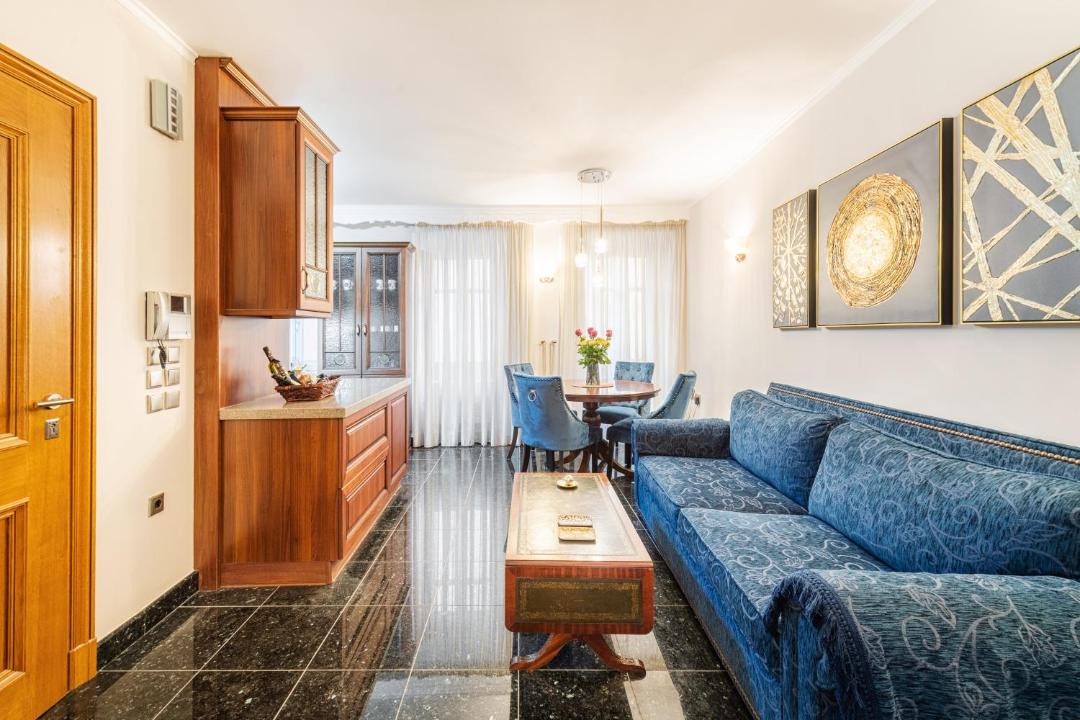 Photo of Livingroom in Old Town