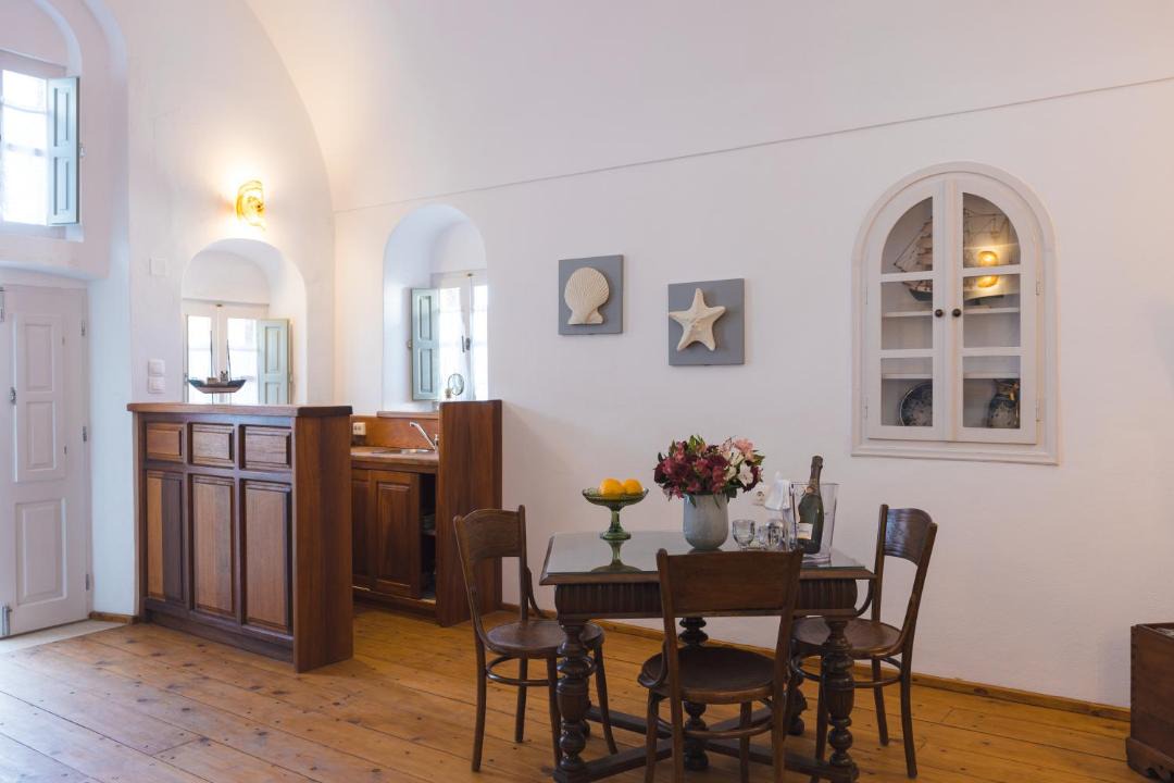 Photo of Livingroom in Oia