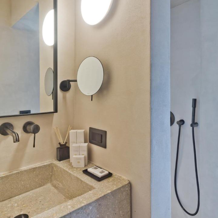 Photo of Bathroom in Amoopi