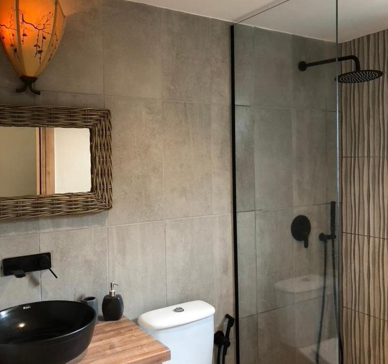 Photo of Bathroom in Vlore County