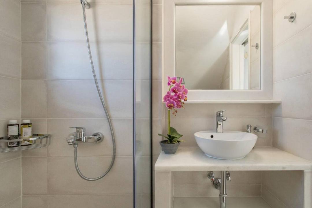 Photo of Bathroom in Naousa