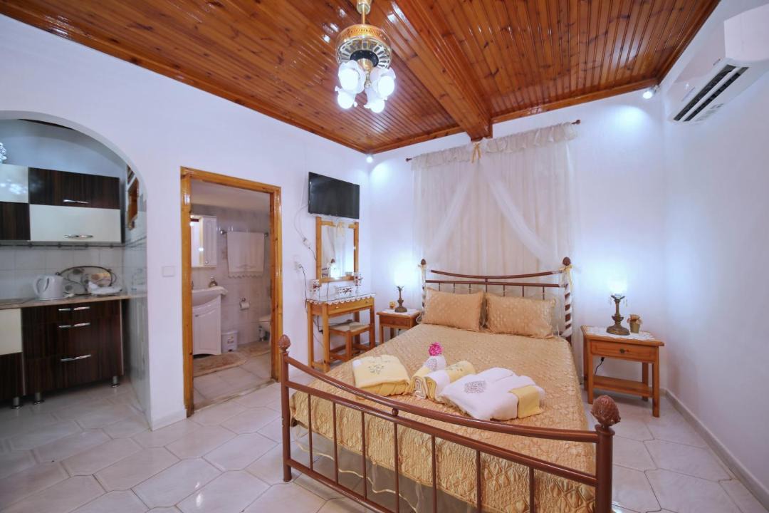 Photo of Others in Skopelos Town