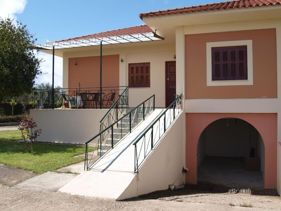 Photo of Buildings in Leventochori