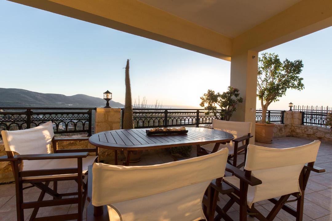 Photo of Patio Balcony in Zerviana