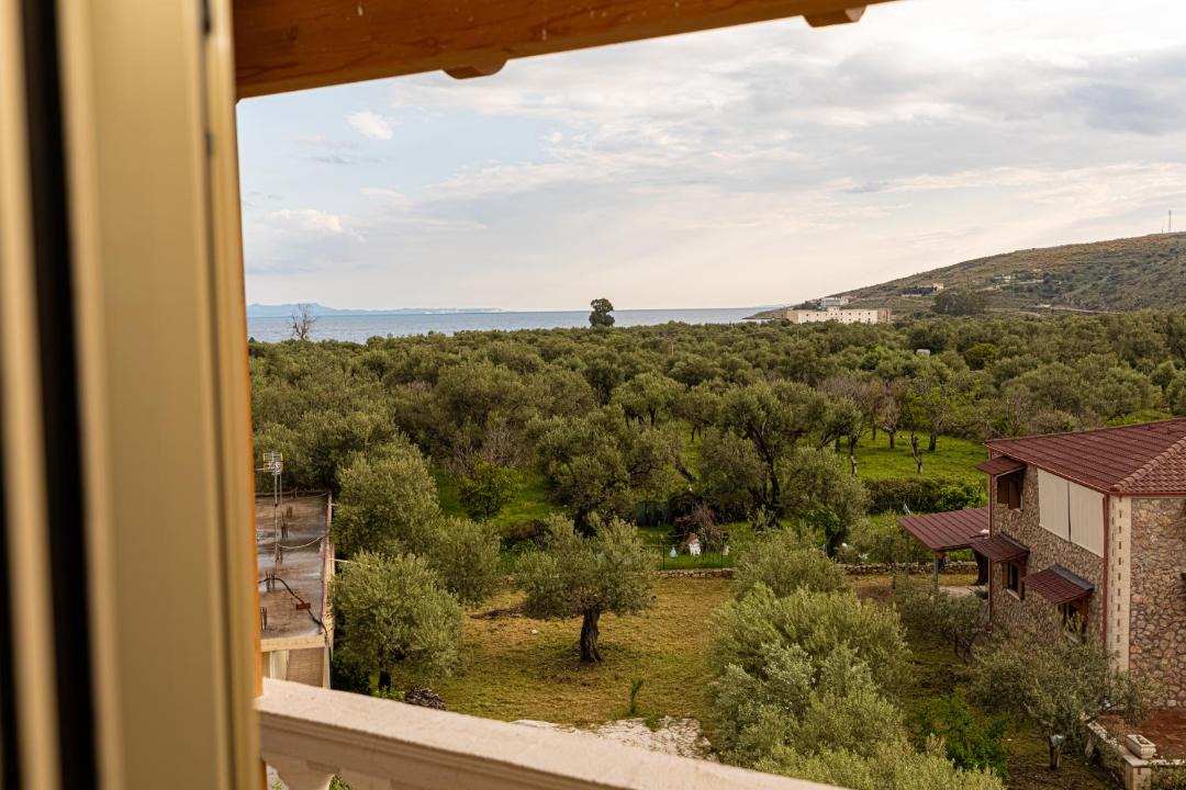 Photo of Others in Qeparo