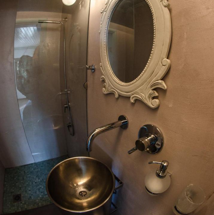 Photo of Bathroom in Pinakates
