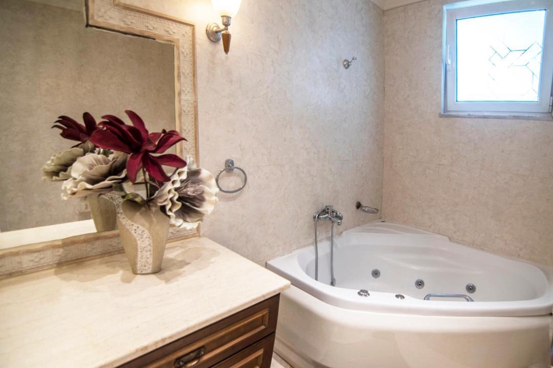 Photo of Bathroom in Egira
