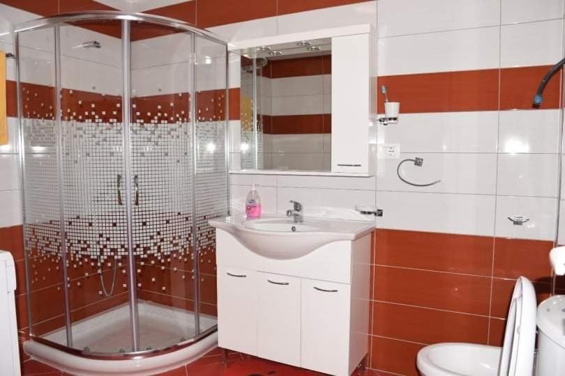 Photo of Bathroom in Permet