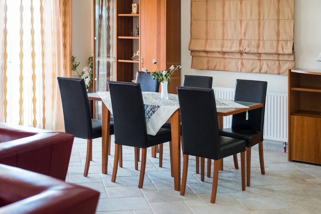 Photo of Livingroom in Karavados