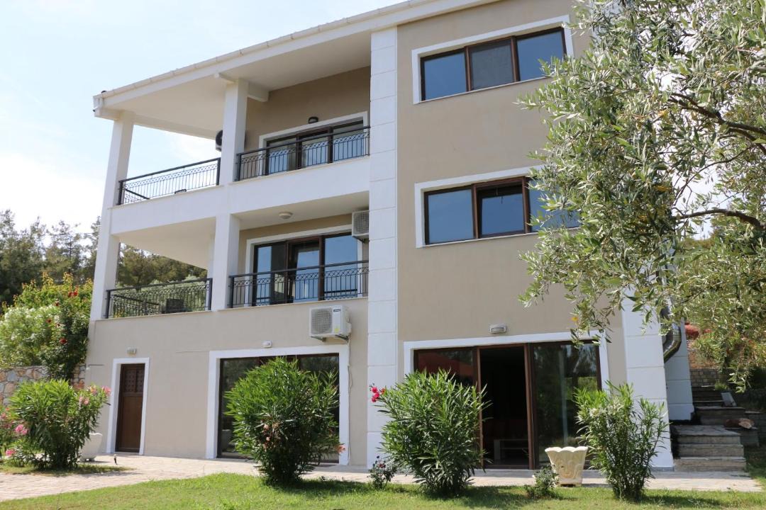 Photo of Others in Thasos
