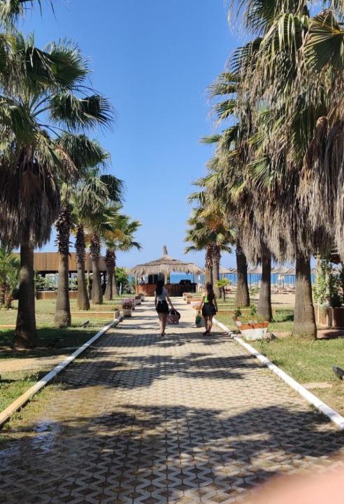 Photo of Others in Ishem