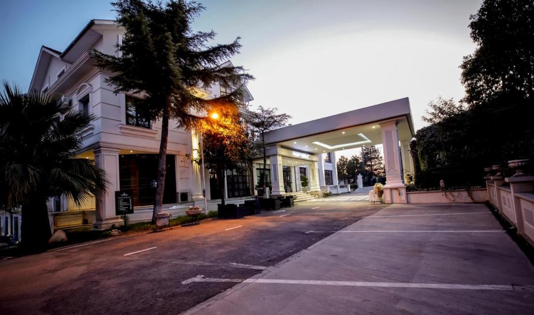 Photo of Buildings in Elbasan
