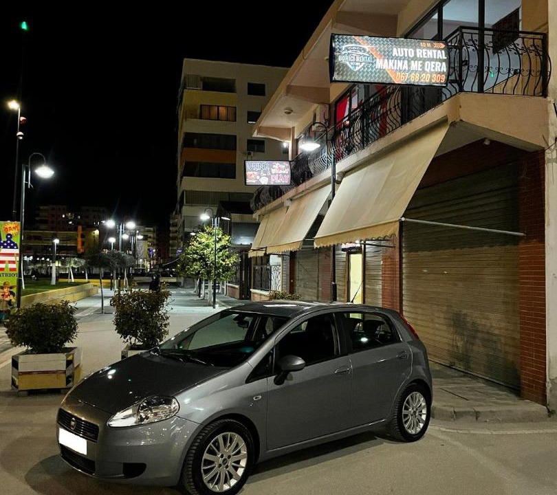 Photo of Others in Mbrostar-Urë