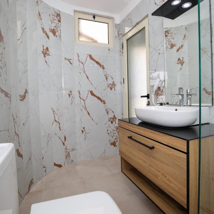 Photo of Bathroom in Orikum