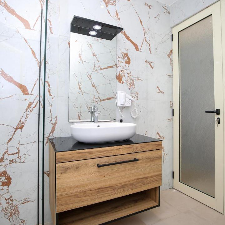 Photo of Bathroom in Orikum
