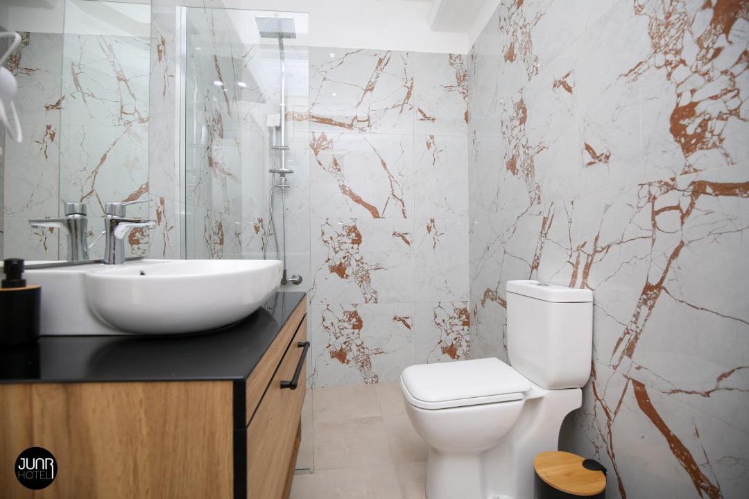 Photo of Bathroom in Orikum