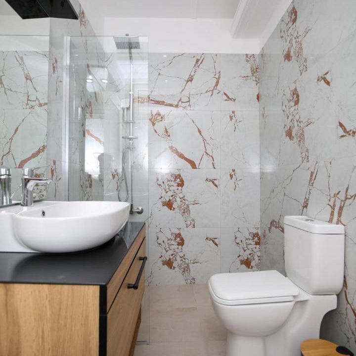 Photo of Bathroom in Orikum