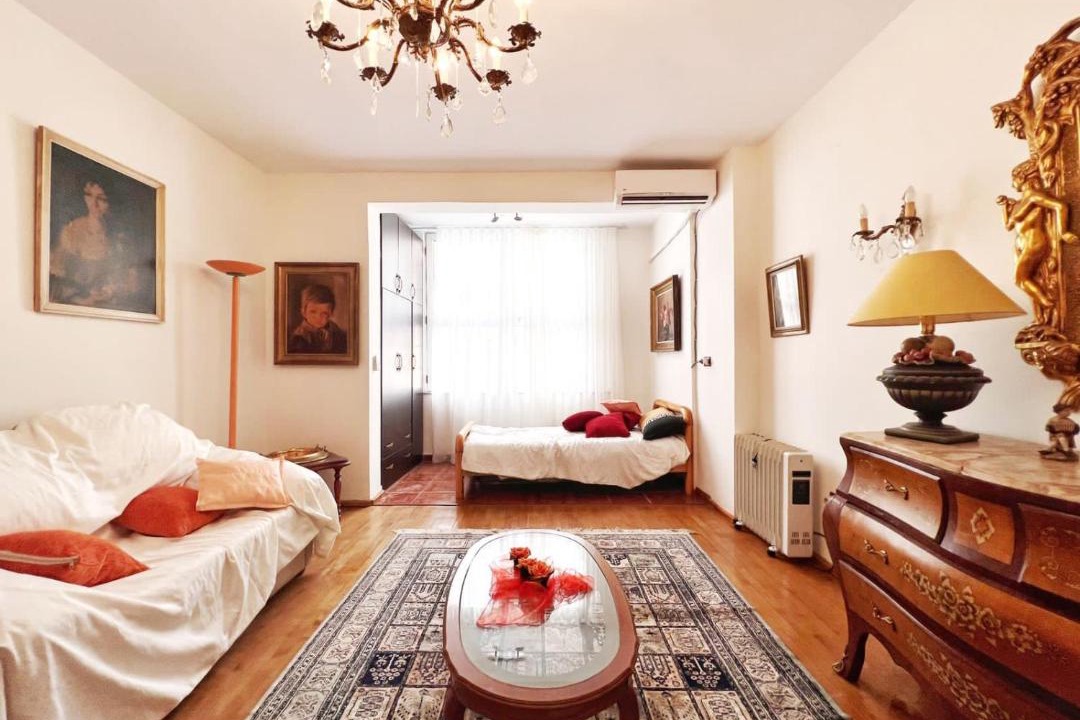 Photo of Livingroom in Blloku
