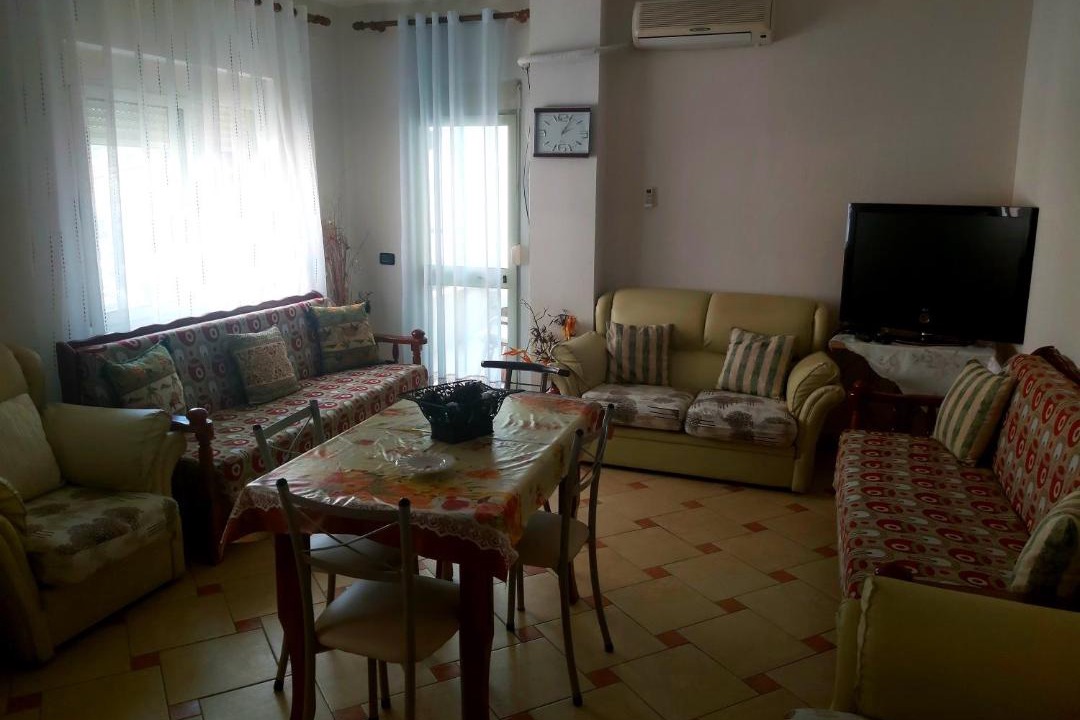 Photo of Livingroom in Golem