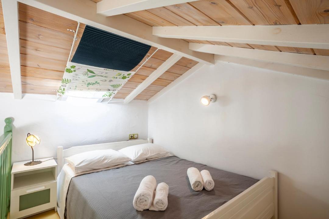 Photo of Bedroom in Glossa