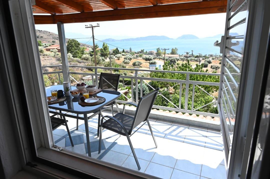 Photo of Patio Balcony in Phthiotis Region