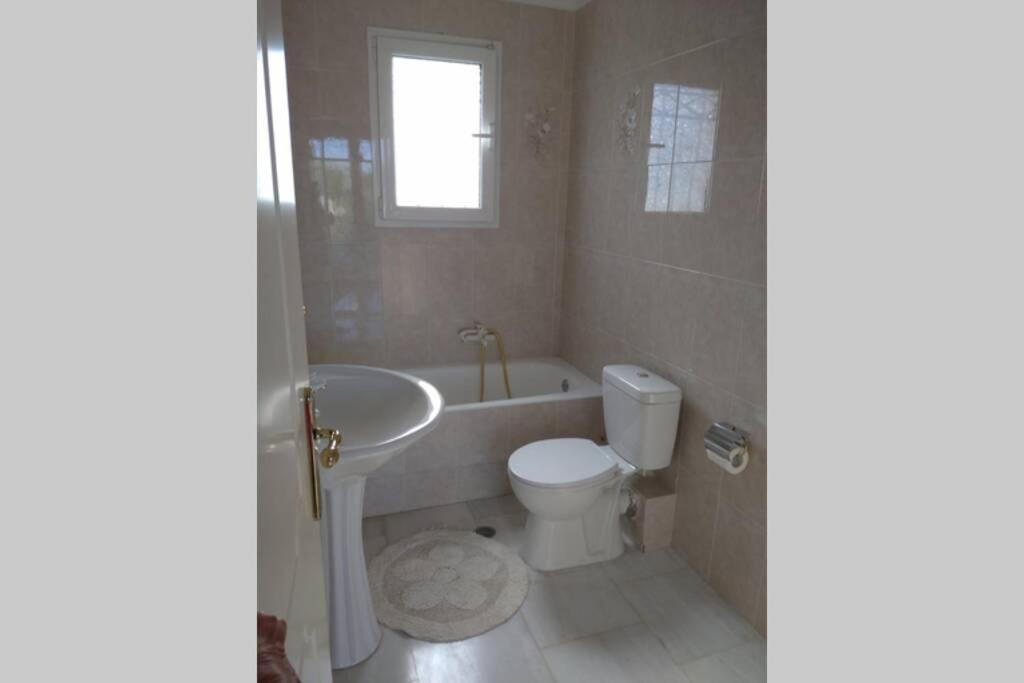 Photo of Bathroom in Chalcis